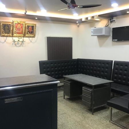 Shri Vasant Lodge Хубли Екстериор снимка